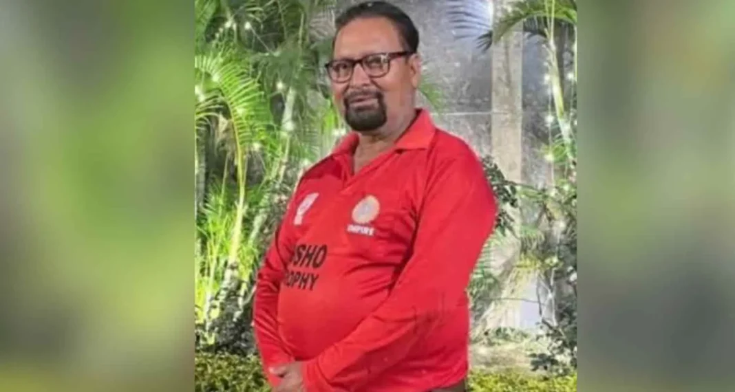 Umpire Manik Gupta Bee Attack Death