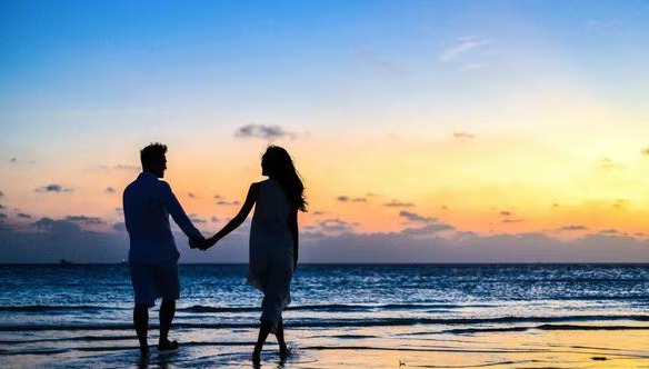 Unemployed husband surprise gift for wife