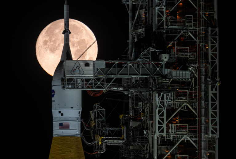 NASA Artemis 2 Moon Mission