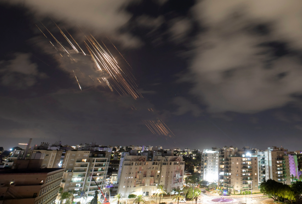 Iran 10th Missile Wave Israel West Bank