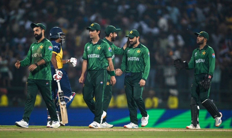 Pakistan Player Misbehavior Sri Lanka Hotel