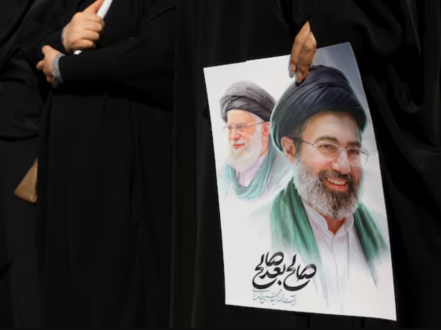 US Intelligence Iran Government Collapse Risk