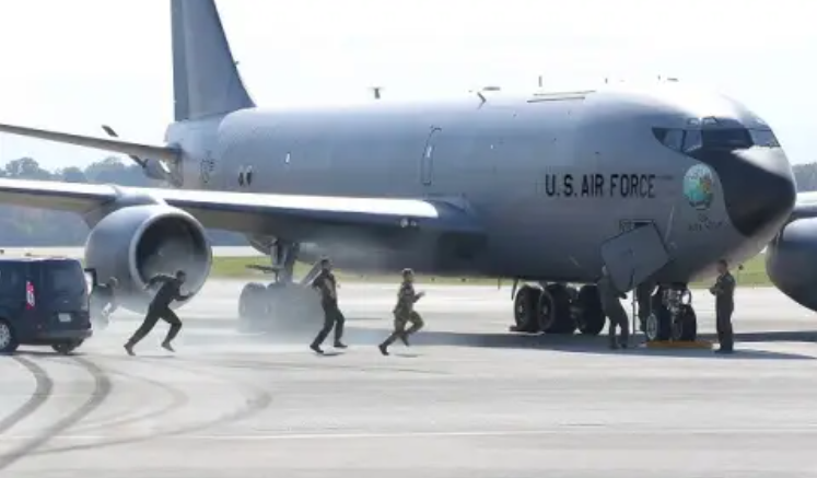 US Air Force Planes Hit Saudi Arabia