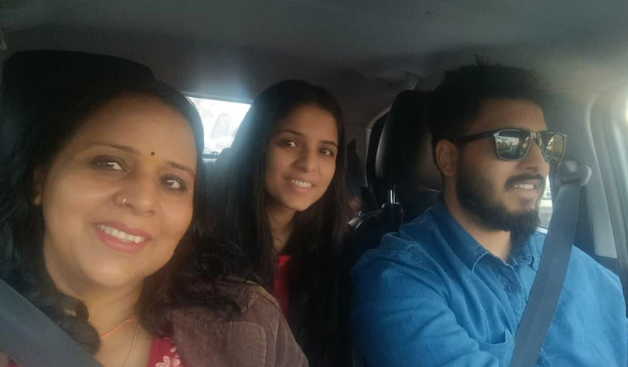 UP Engineer Kills Twin Sister