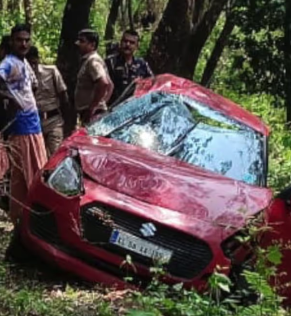 Nedumpoyil  Car Crash