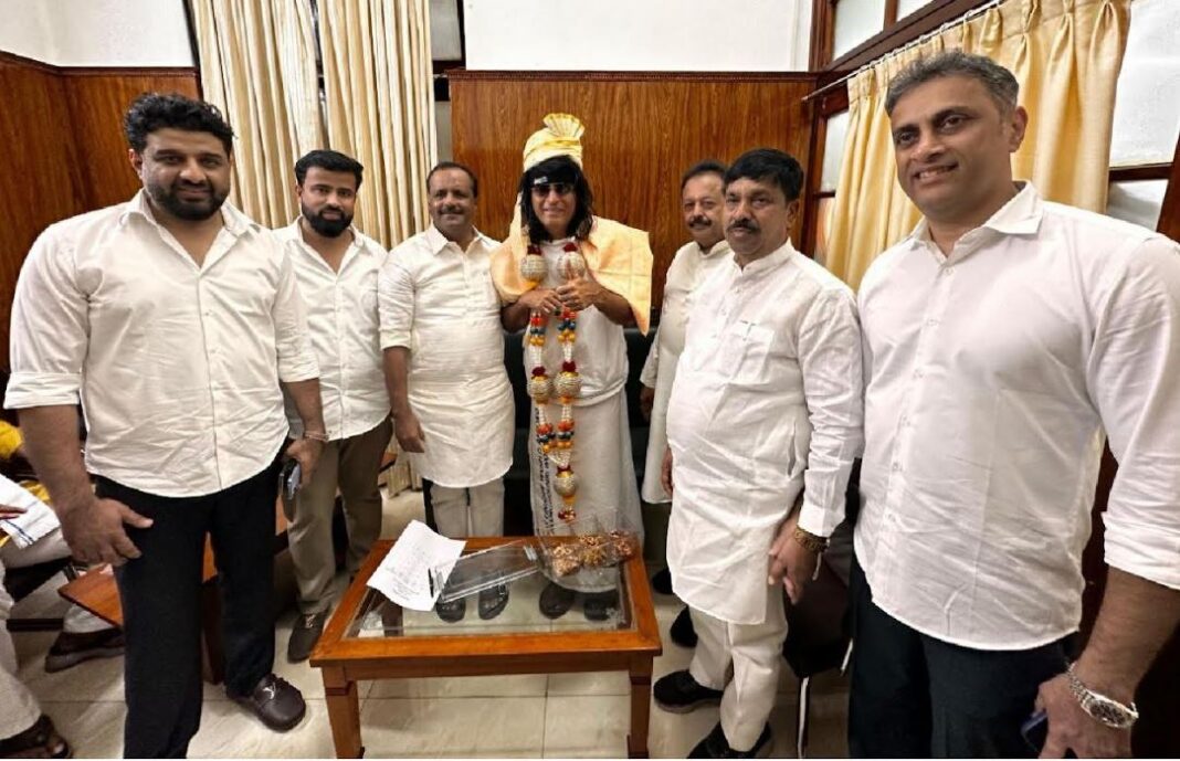 Boche honored Karnataka Assembly