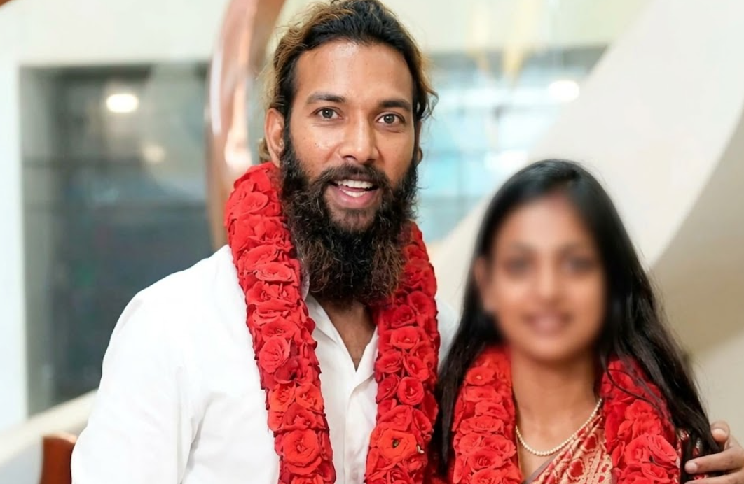 Kumbh Mela Viral Star Marriage Scandal