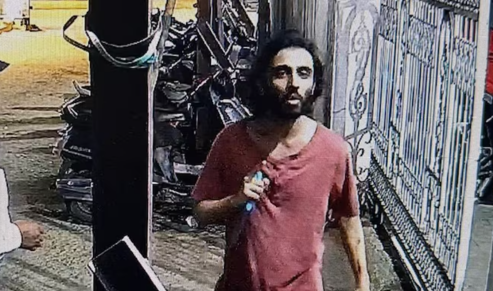 Mumbai Security Guard Attack