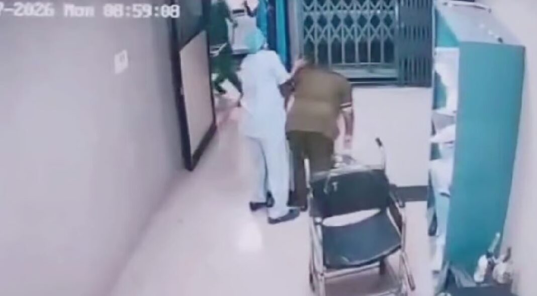 Nashik Medical College Lift Accident