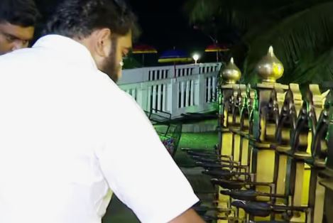 Chandy Oommen visited his father's grave