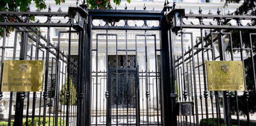 Austria Expels Russian Diplomats