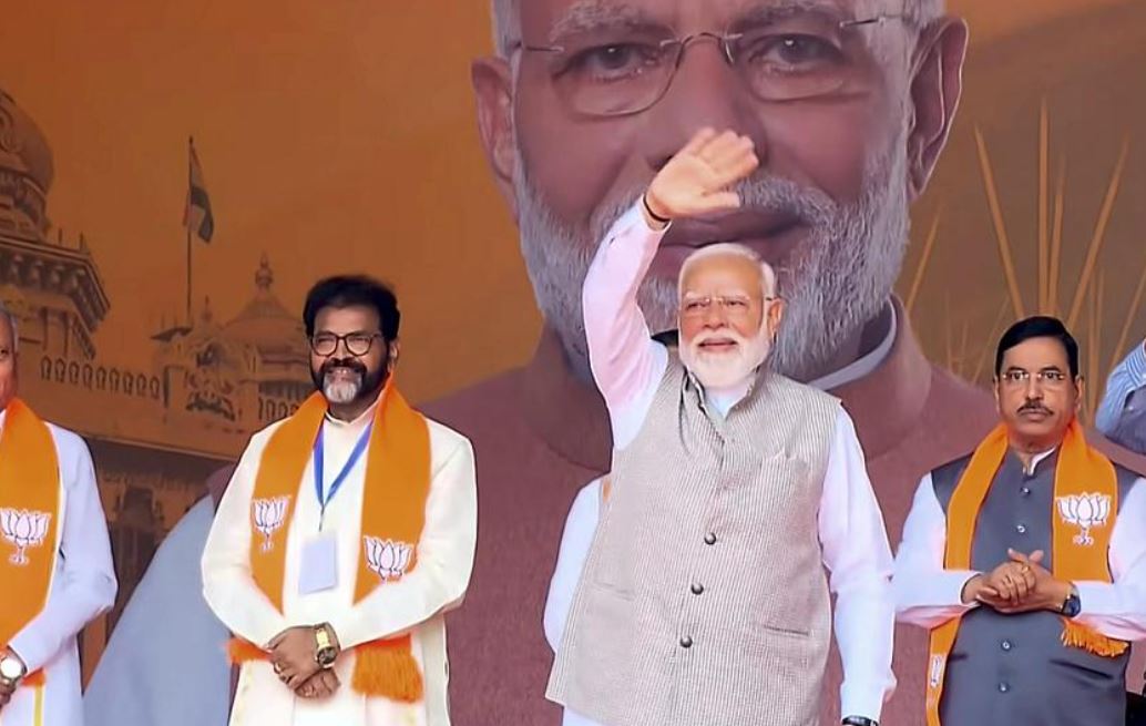 PM Modi Attacks Congress