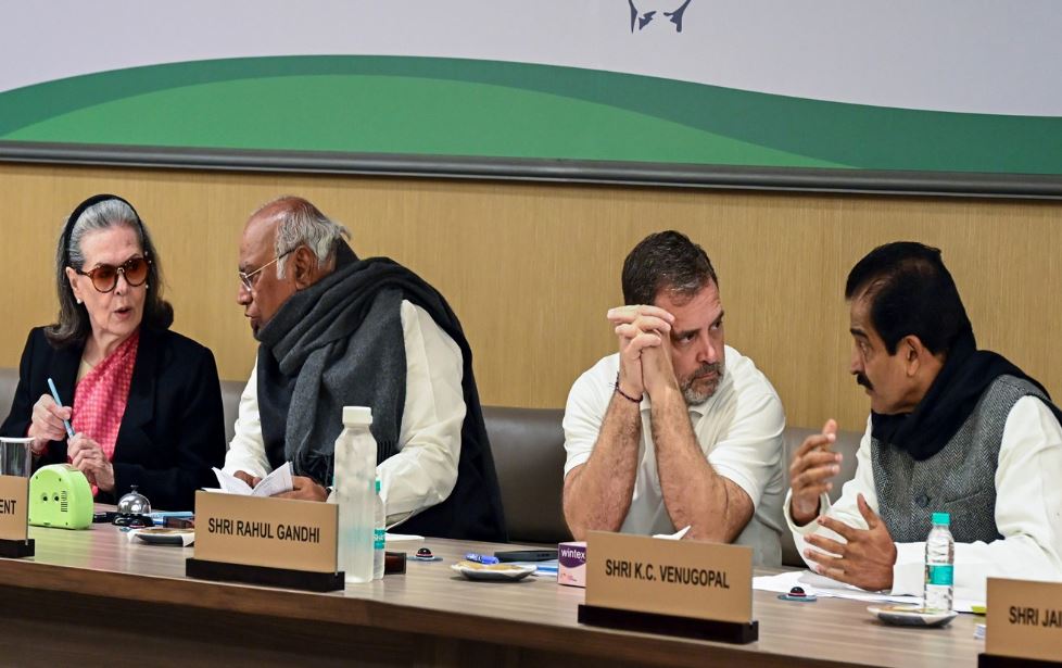 Congress Attacks PM Modi