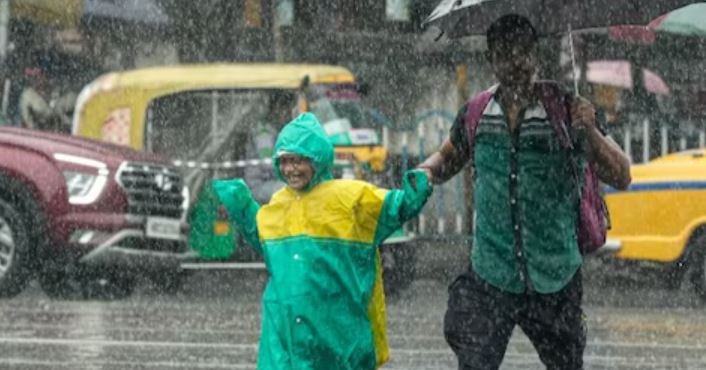 North India Swelters Under Heatwave