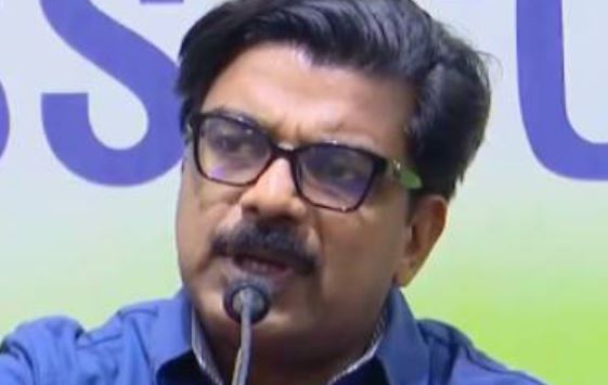 Mathew Kuzhalnadan Hits Out At CPIM