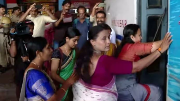Mahila Morcha Protests