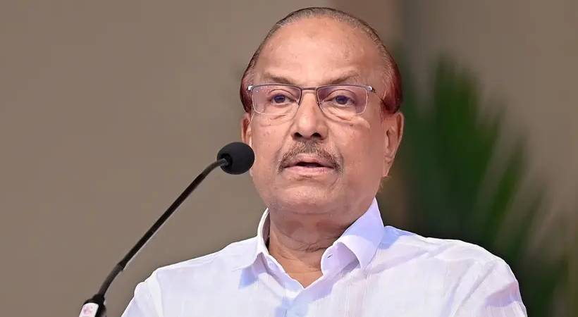 P K Kunhalikutty industries minister textile meet