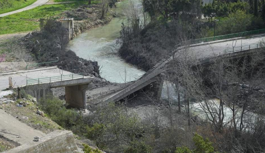 Israel Litani River Crossing