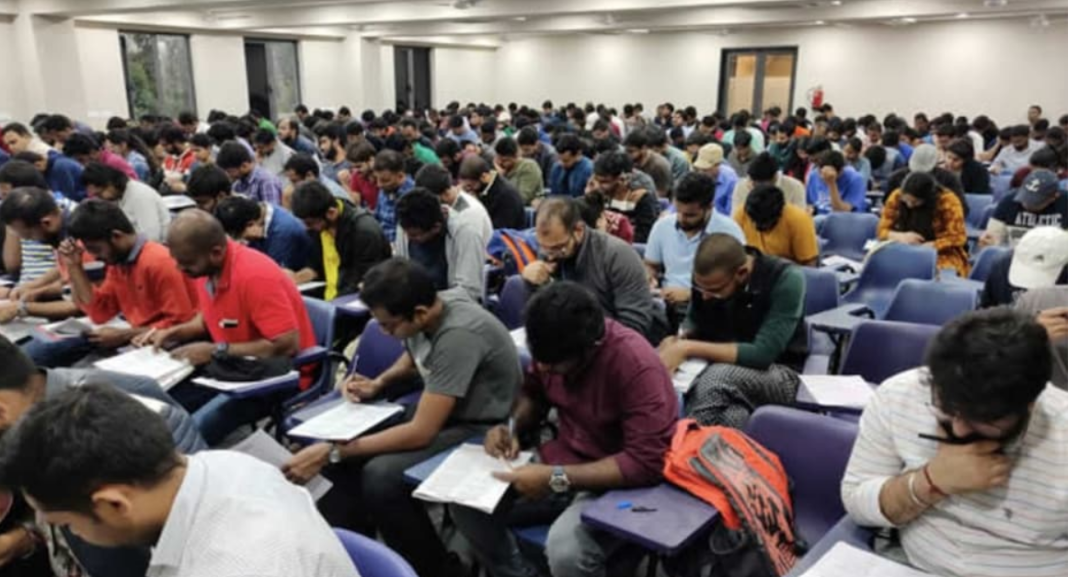 Vajiram and Ravi IAS Study Centre Misleading Advertisement