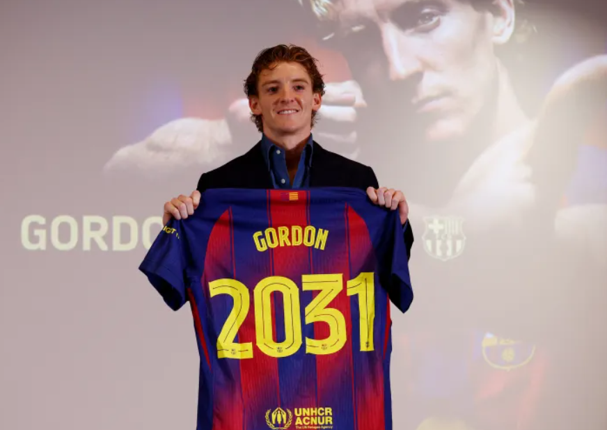 Anthony Gordon Barcelona Transfer