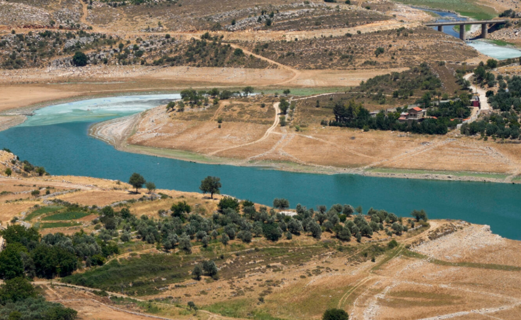 Israel Invasion Lebanon Litani River Crossed