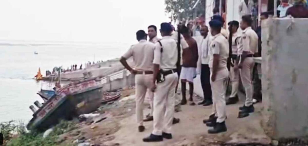 Patna Ganga river boat accident today