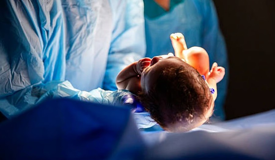Haripad taluk hospital newborn baby thrown out of window