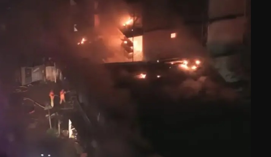 Kayamkulam shopping complex fire accident