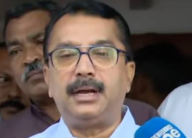 UDF faces internal rift
