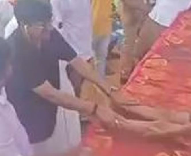  Tamil Nadu Minister