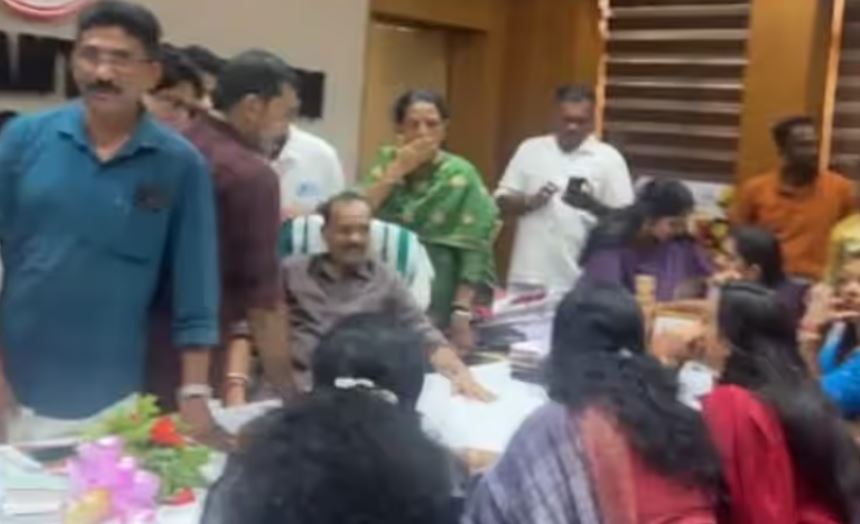Clash At Thiruvananthapuram Corporation
