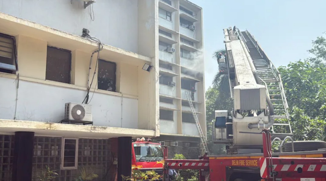 Delhi ITO Fire Accident