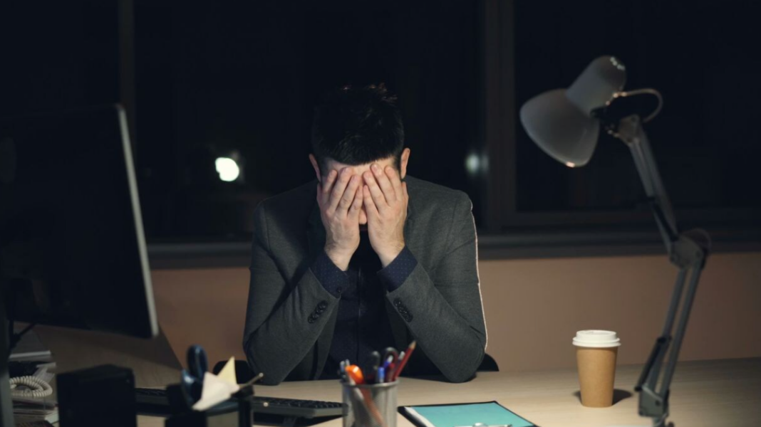 Viral Reddit Post Corporate Worker Salary