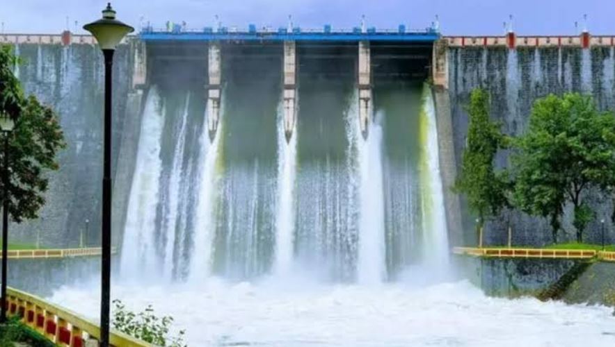 Neyyar Dam shutters opened,