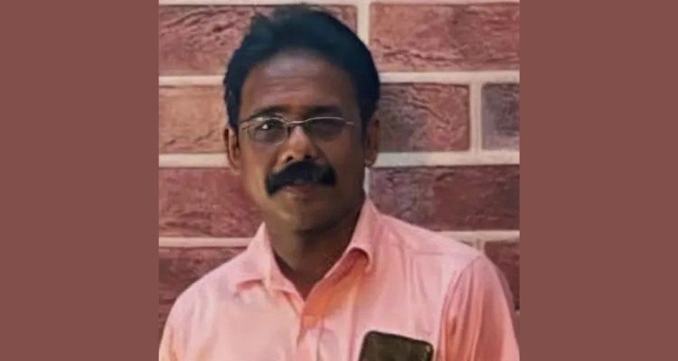 School Van Driver Dies Kozhikode