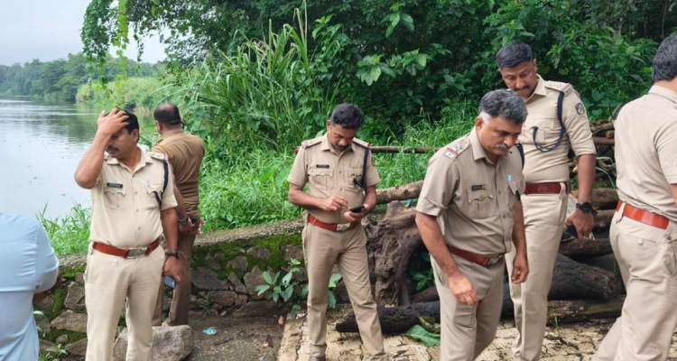 Piravom river death Viji Paipra