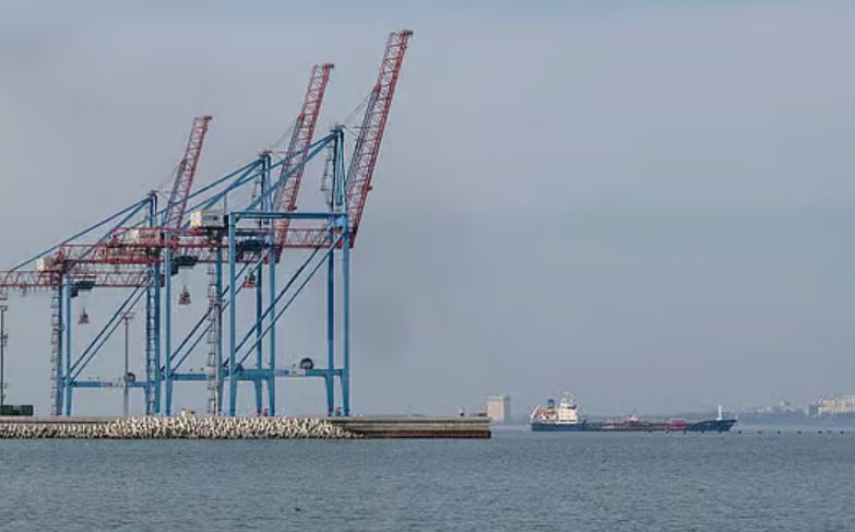 Ship With Four Indians Struck