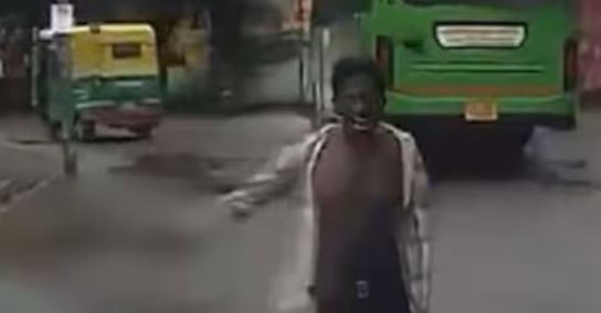 Vyttila Hub Bus Staff Clash