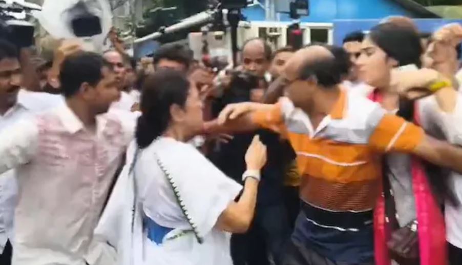 Mamata Banerjee Slaps Party Worker