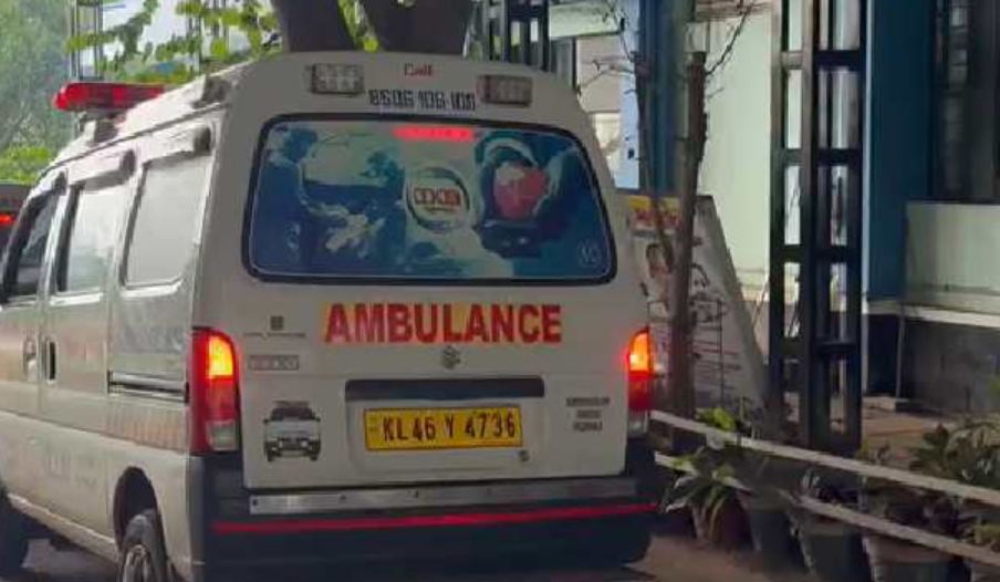 Kunnamkulam Family Suicide
