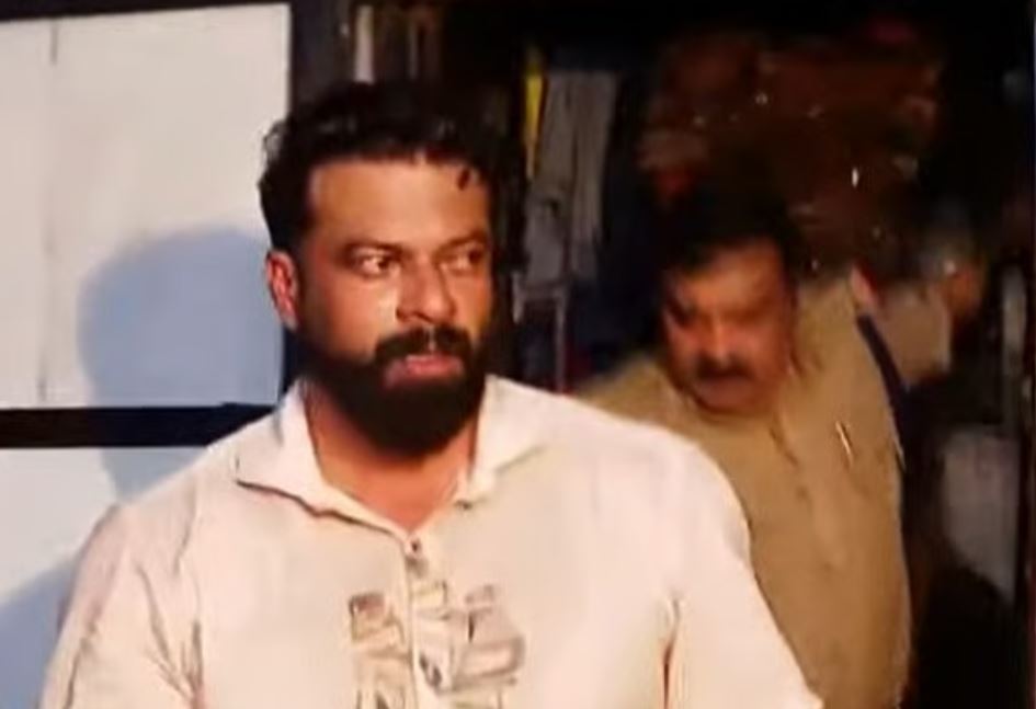 R Sugathan's oath ceremony