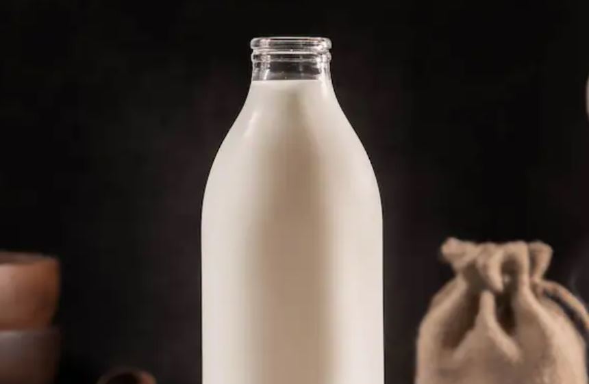Massive Synthetic Milk Adulteration