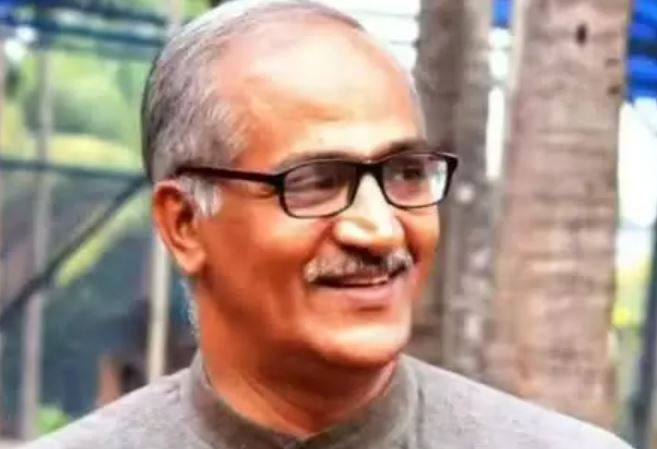 MP C Sadanandan Master