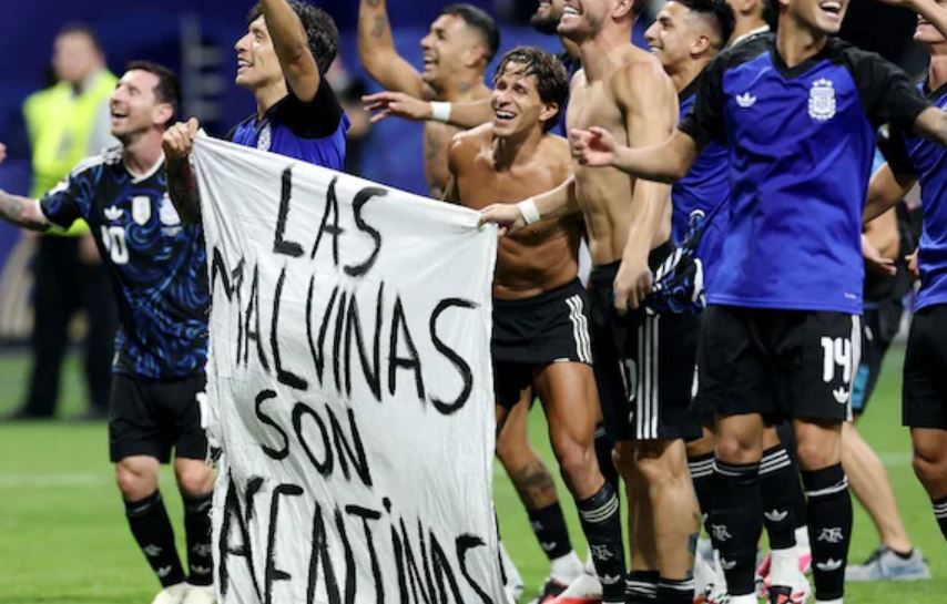 Argentina Players Falkland Banner