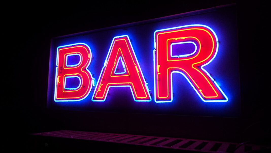 Kerala gst raid bar hotels