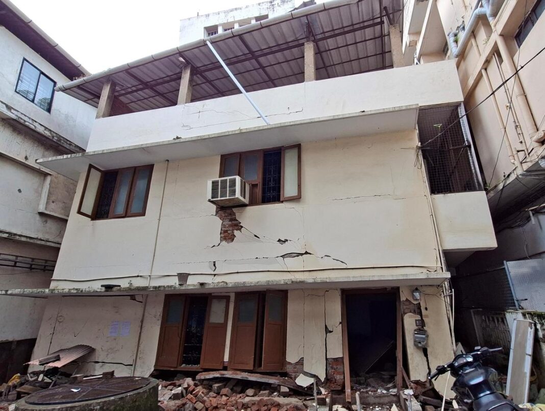 Kochi tilted building kochi