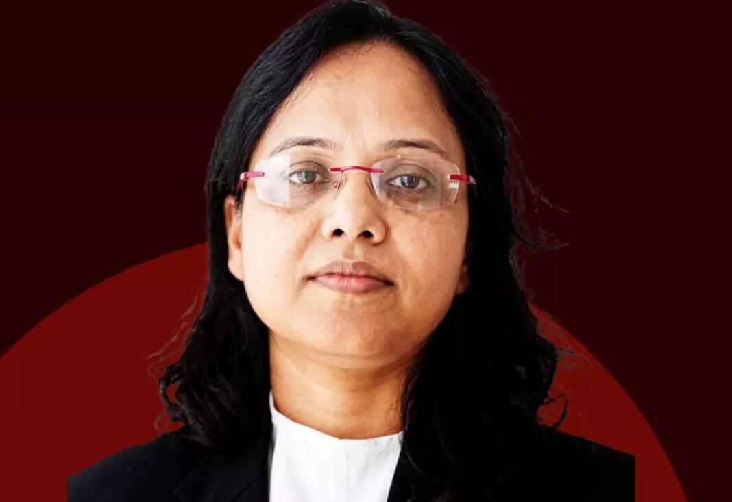 9fe Judge tabassum khan threatened