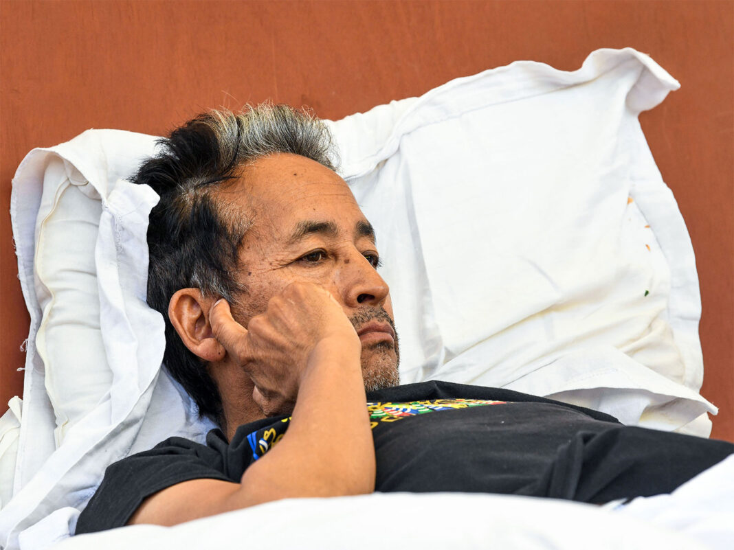 Sonam Wangchuk Eefuse IV Fluids
