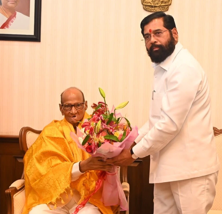 Sharad Pawar Eknath Shinde meeting
