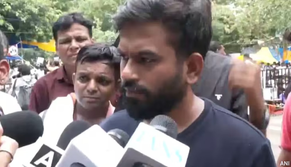 Abhijeet Dipke NEET Protest